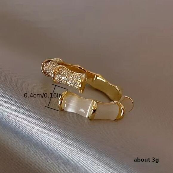 Geometric Bamboo Shaped Ring with Opal  Gemstone Adjustable - Picture 3 of 7